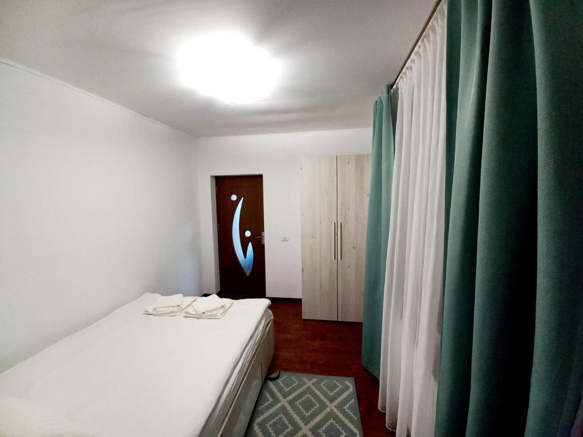 Villa Casa Alex Văliug Esterno foto