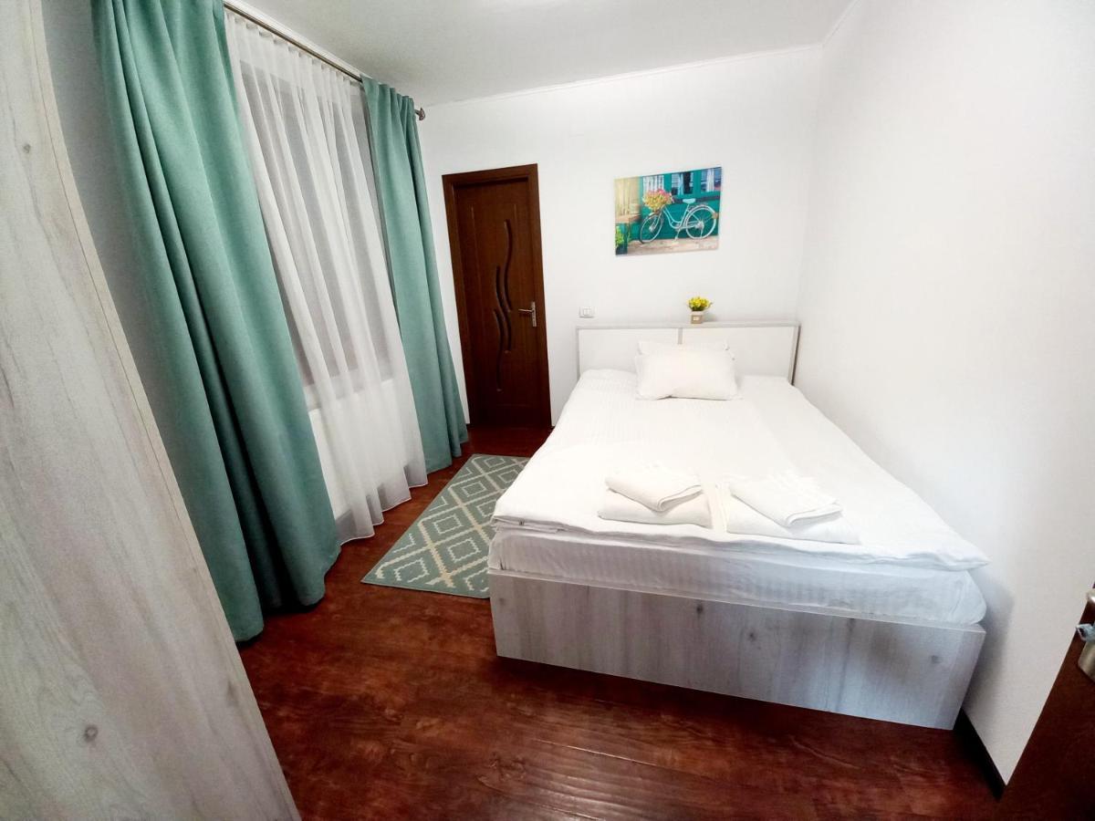 Villa Casa Alex Văliug Esterno foto