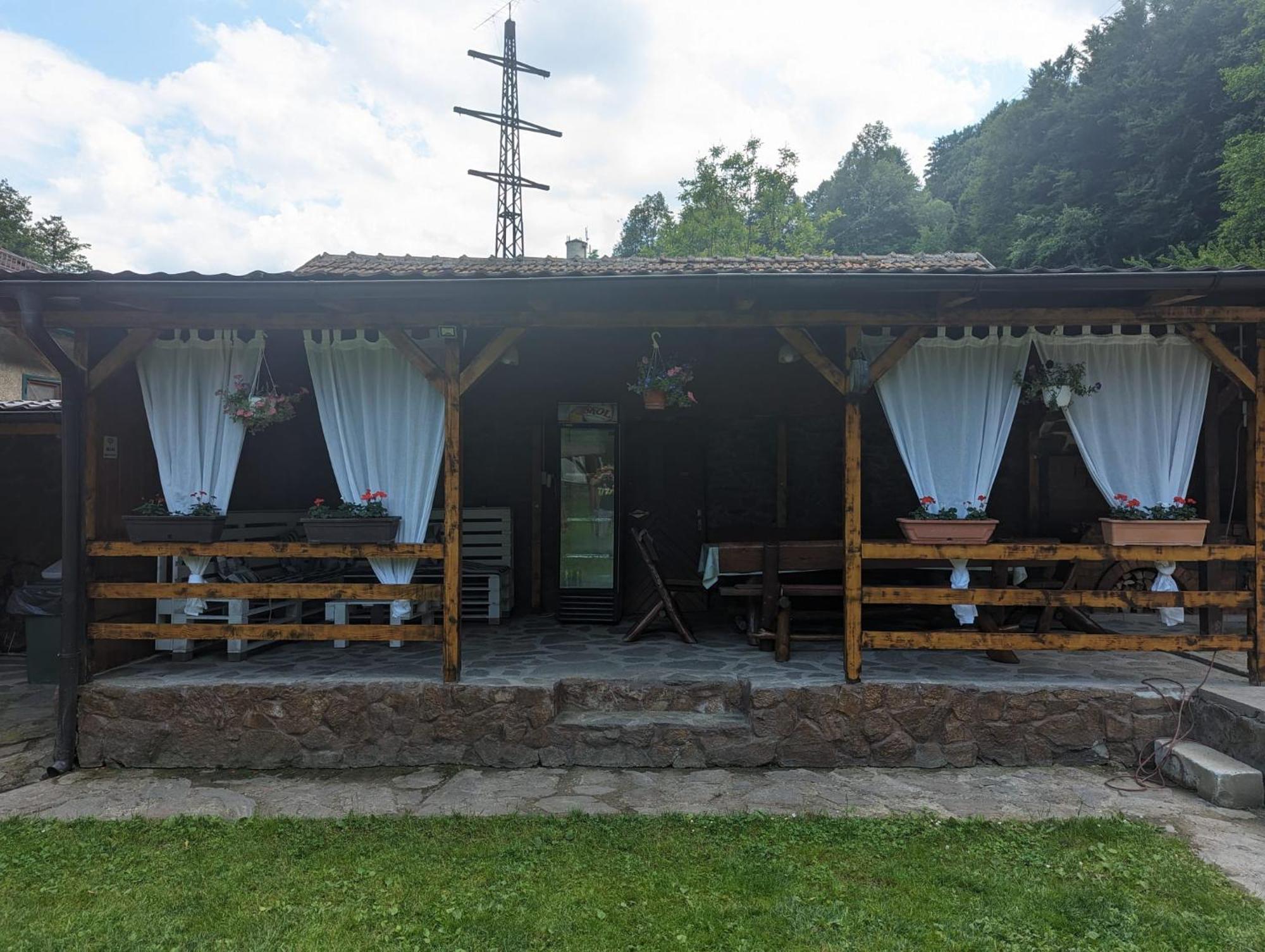 Villa Casa Alex Văliug Esterno foto